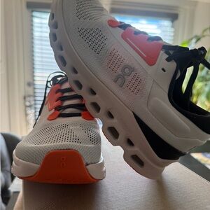 BRAND NEW: Cloudstratus 3 White Sand Women's Shoes